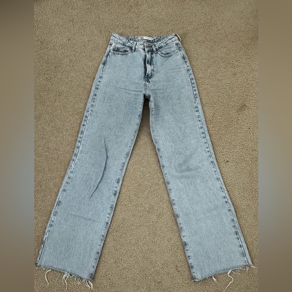 Zara light wash wide leg jeans